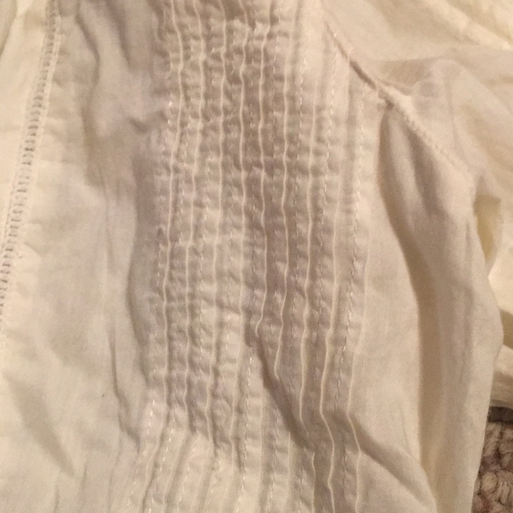 Button up top - Picture 3 of 5